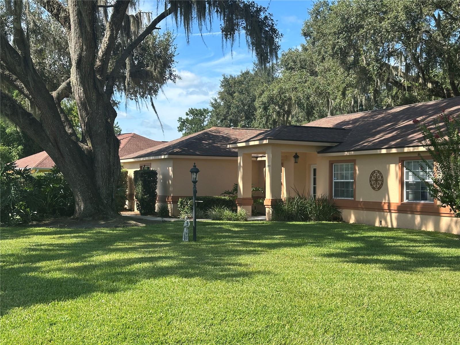 Single Family Residence in OCALA, FL - Daniel Dourado