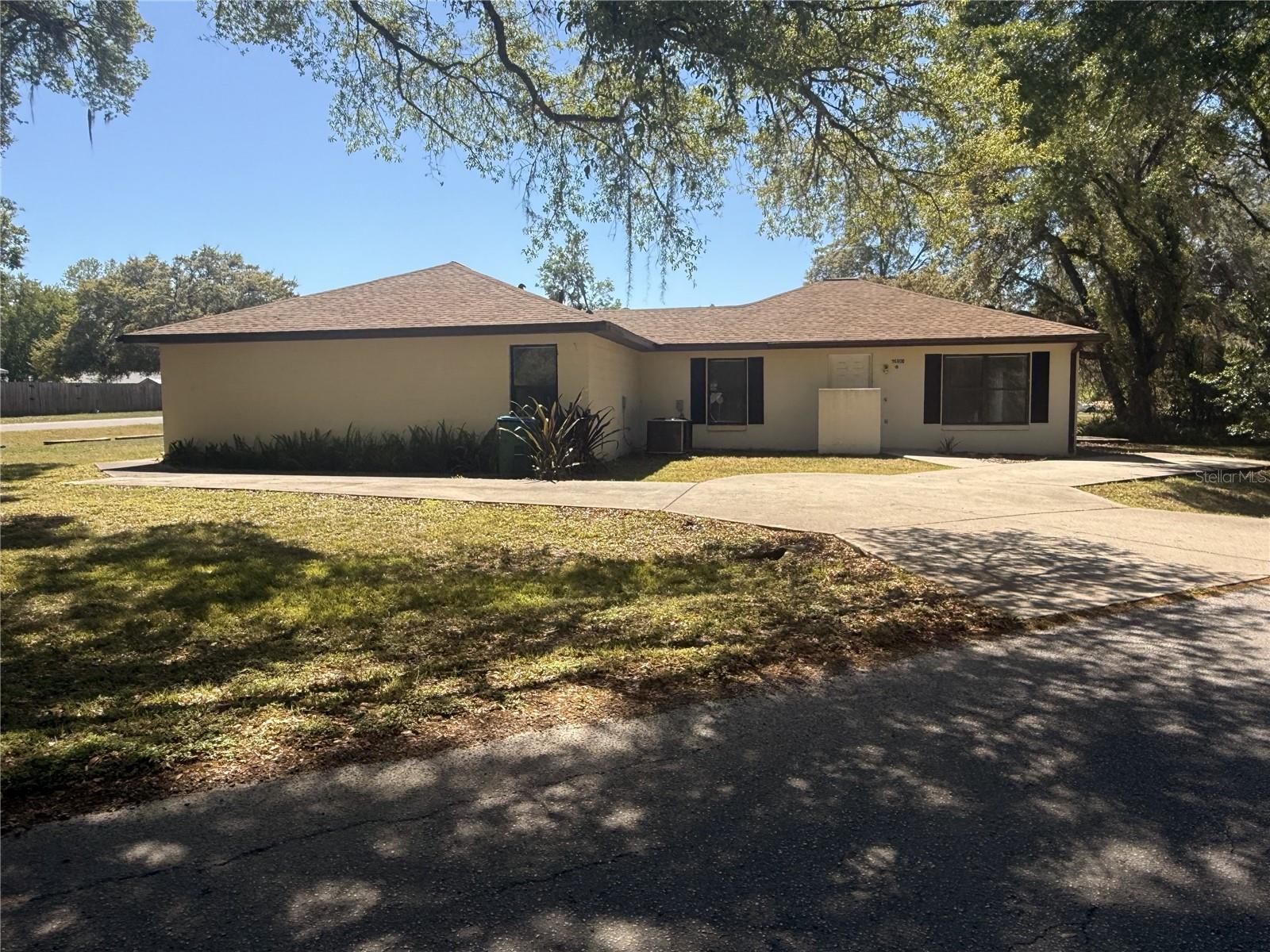 Duplex em OCALA, FL - Daniel Dourado