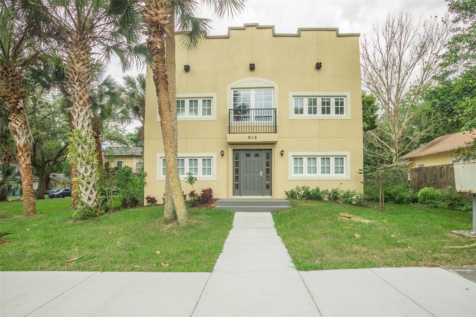 Multi-Family 5+ in LAKELAND, FL - Daniel Dourado