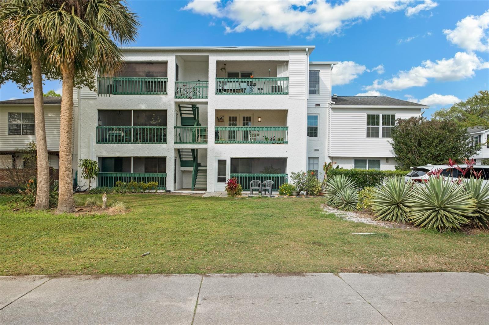 Condominium in ORLANDO, FL - Daniel Dourado