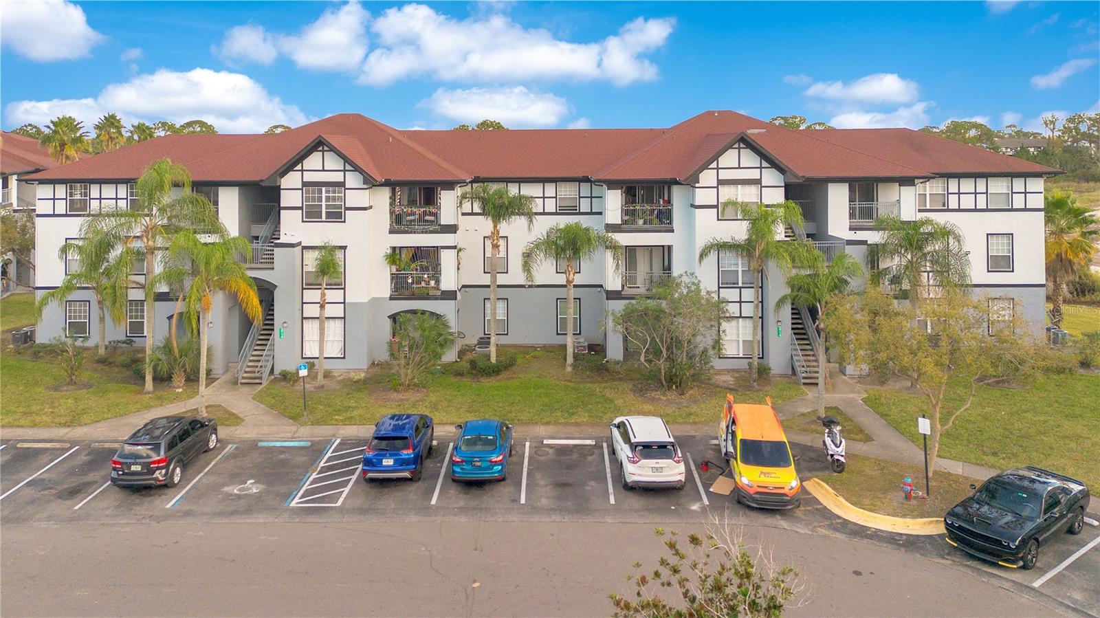 Condominium in ORLANDO, FL - Daniel Dourado