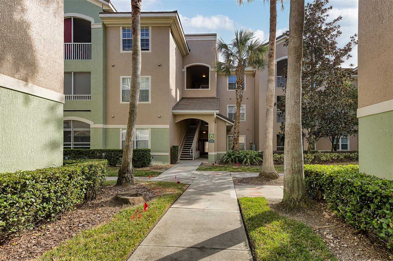 Condominium in ORLANDO, FL - Daniel Dourado