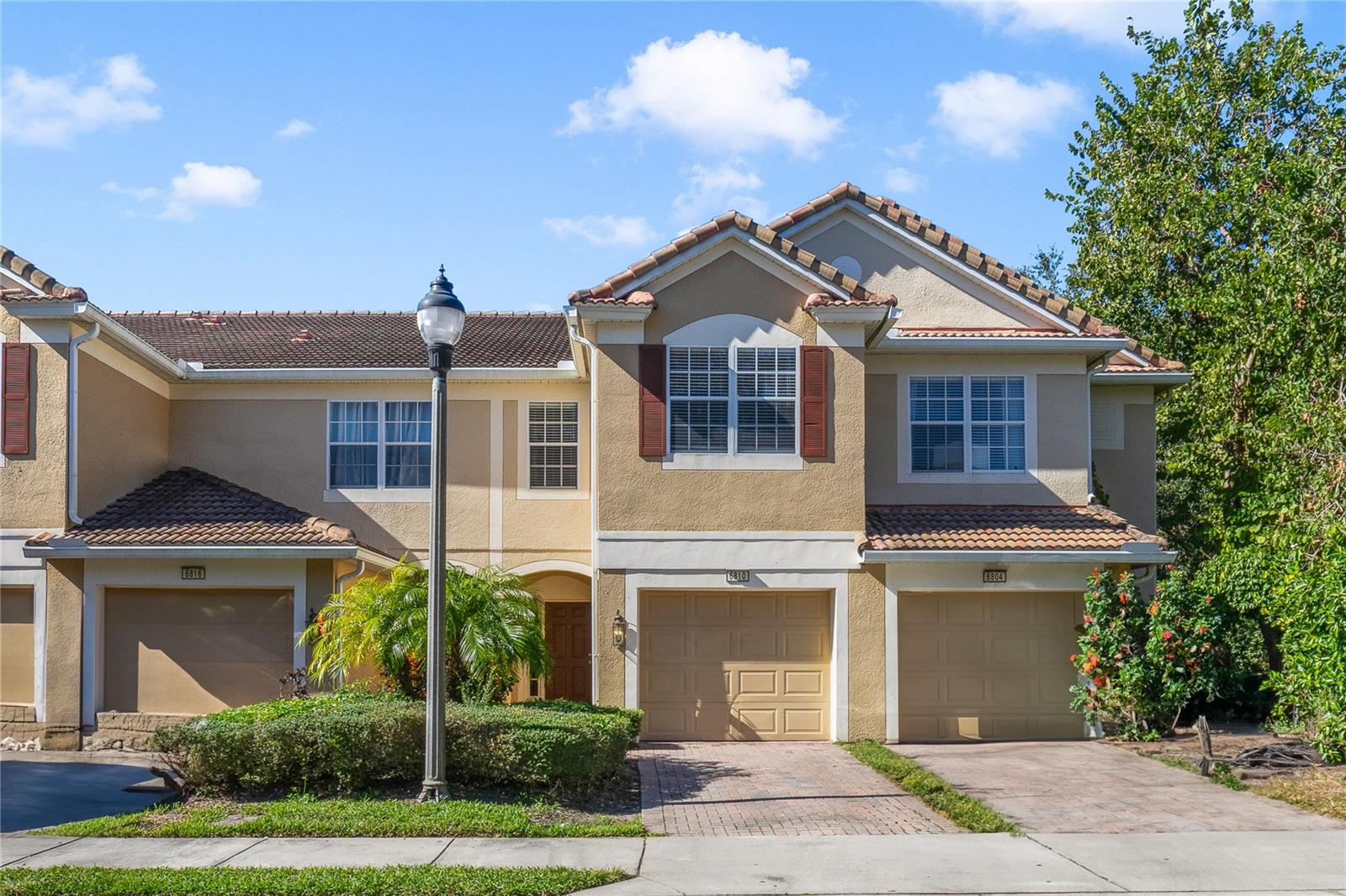 Townhouse in ORLANDO, FL - Daniel Dourado