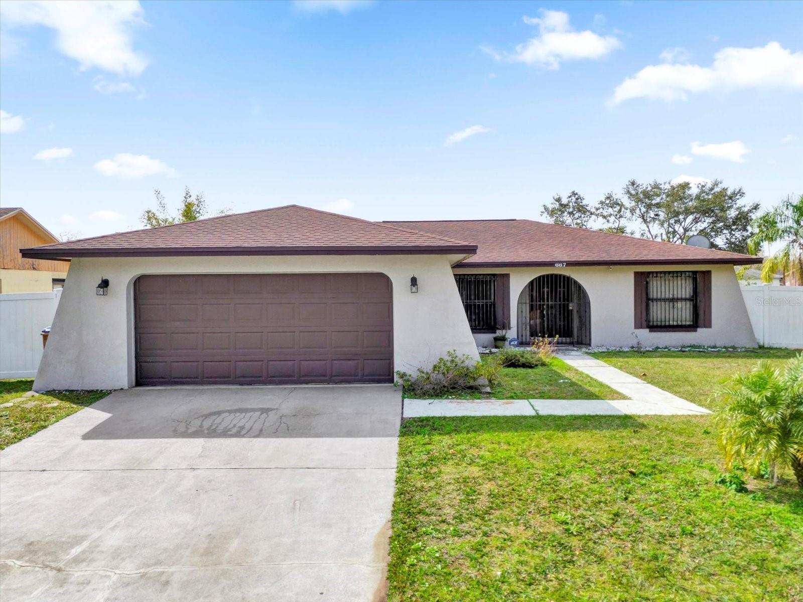 Single Family Residence in KISSIMMEE, FL - Daniel Dourado