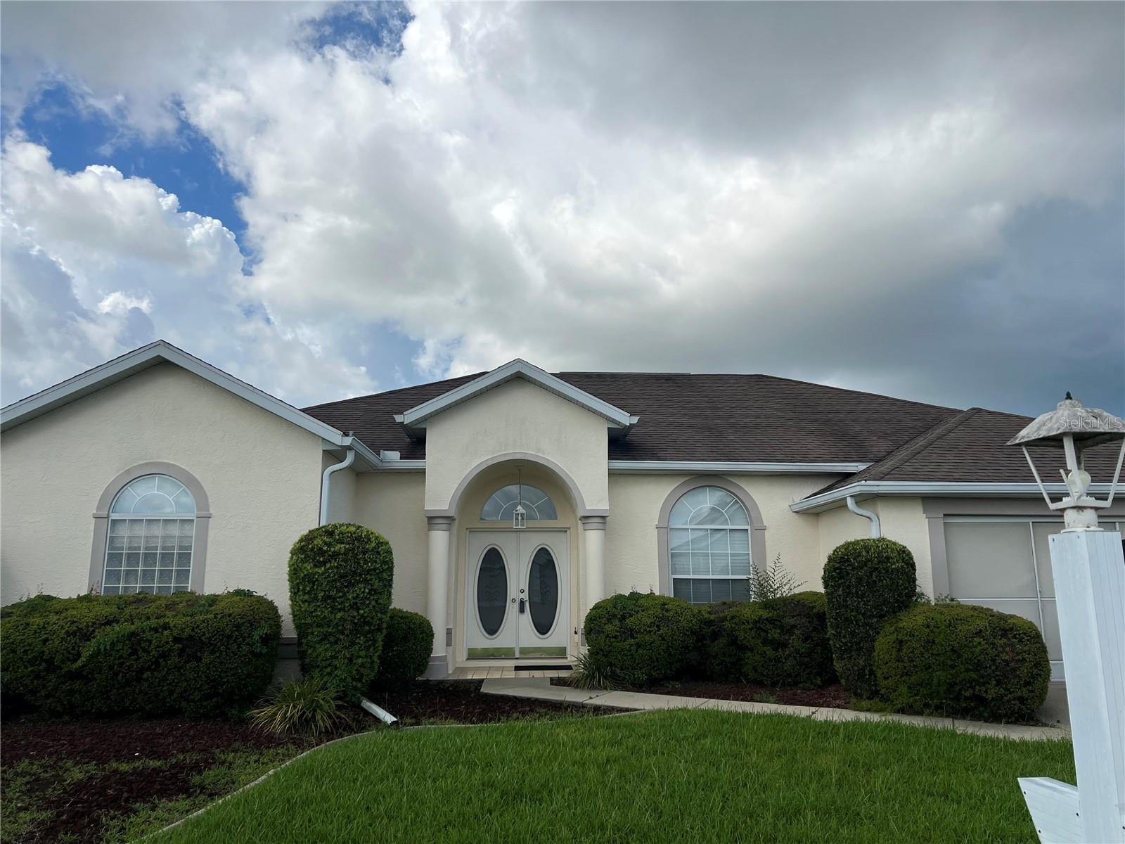Single Family Residence in OCALA, FL - Daniel Dourado