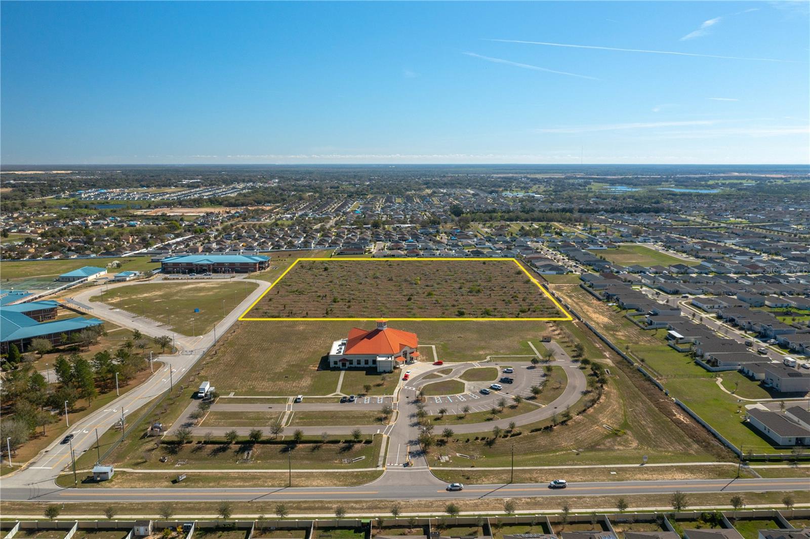  em HAINES CITY, FL - Daniel Dourado