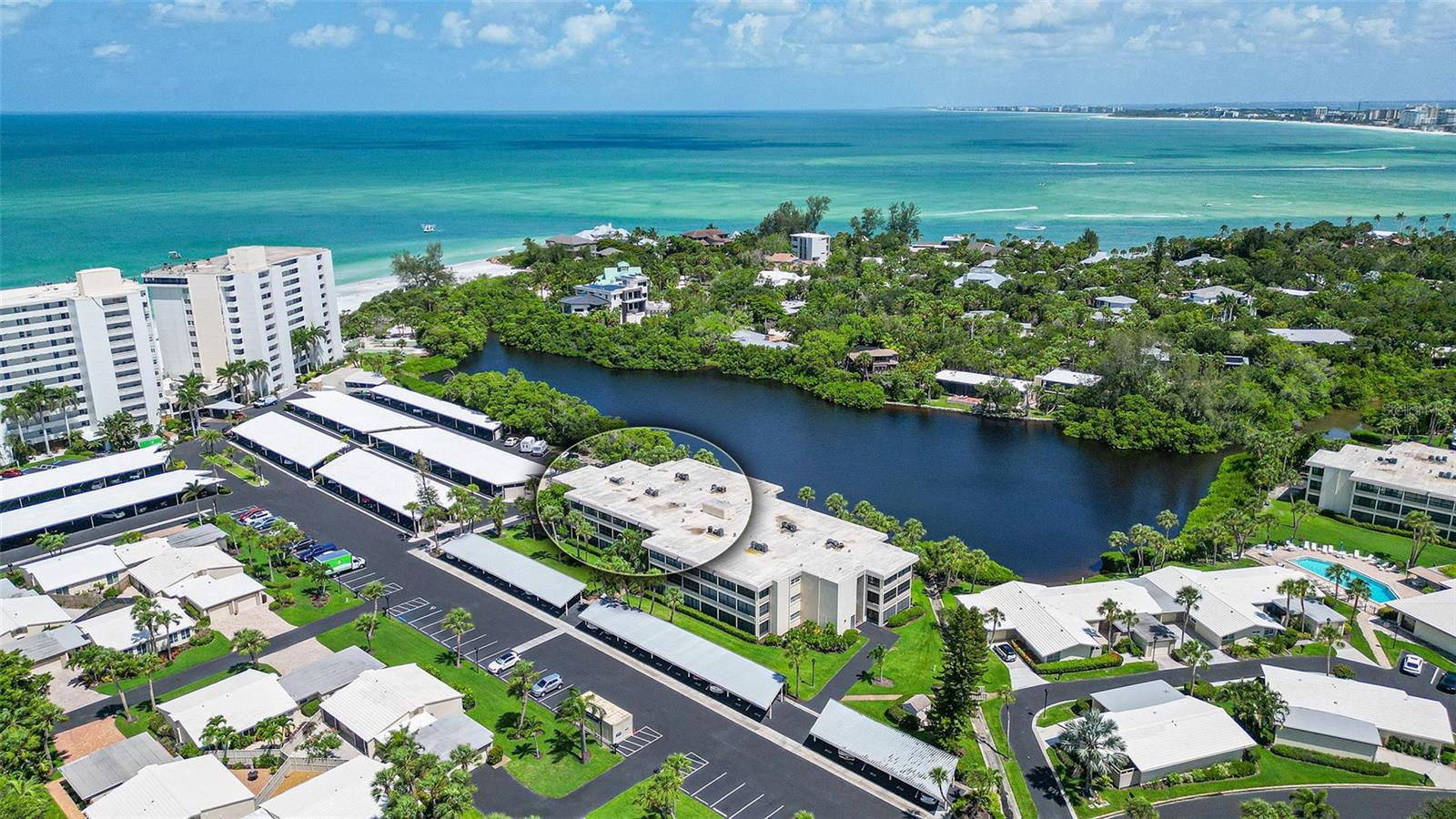 Condominium in SARASOTA, FL - Daniel Dourado