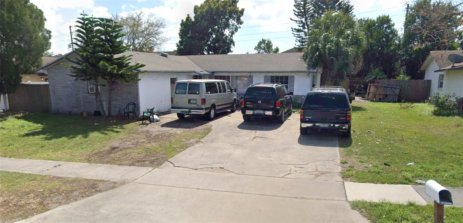 Single Family Residence in ORLANDO, FL - Daniel Dourado