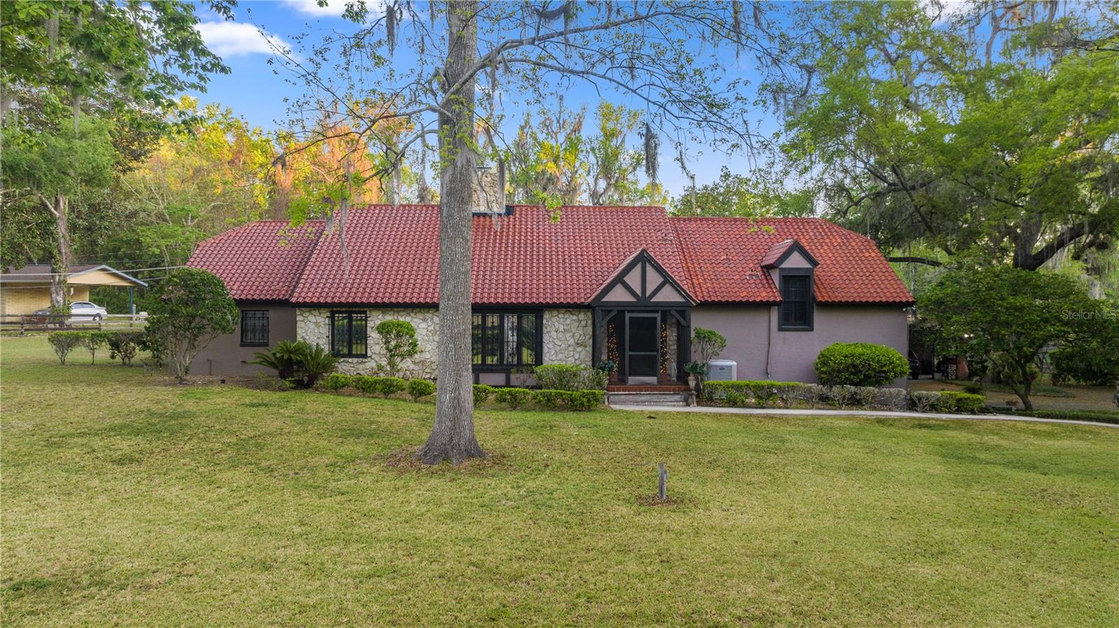 Single Family Residence em OCALA, FL - Daniel Dourado