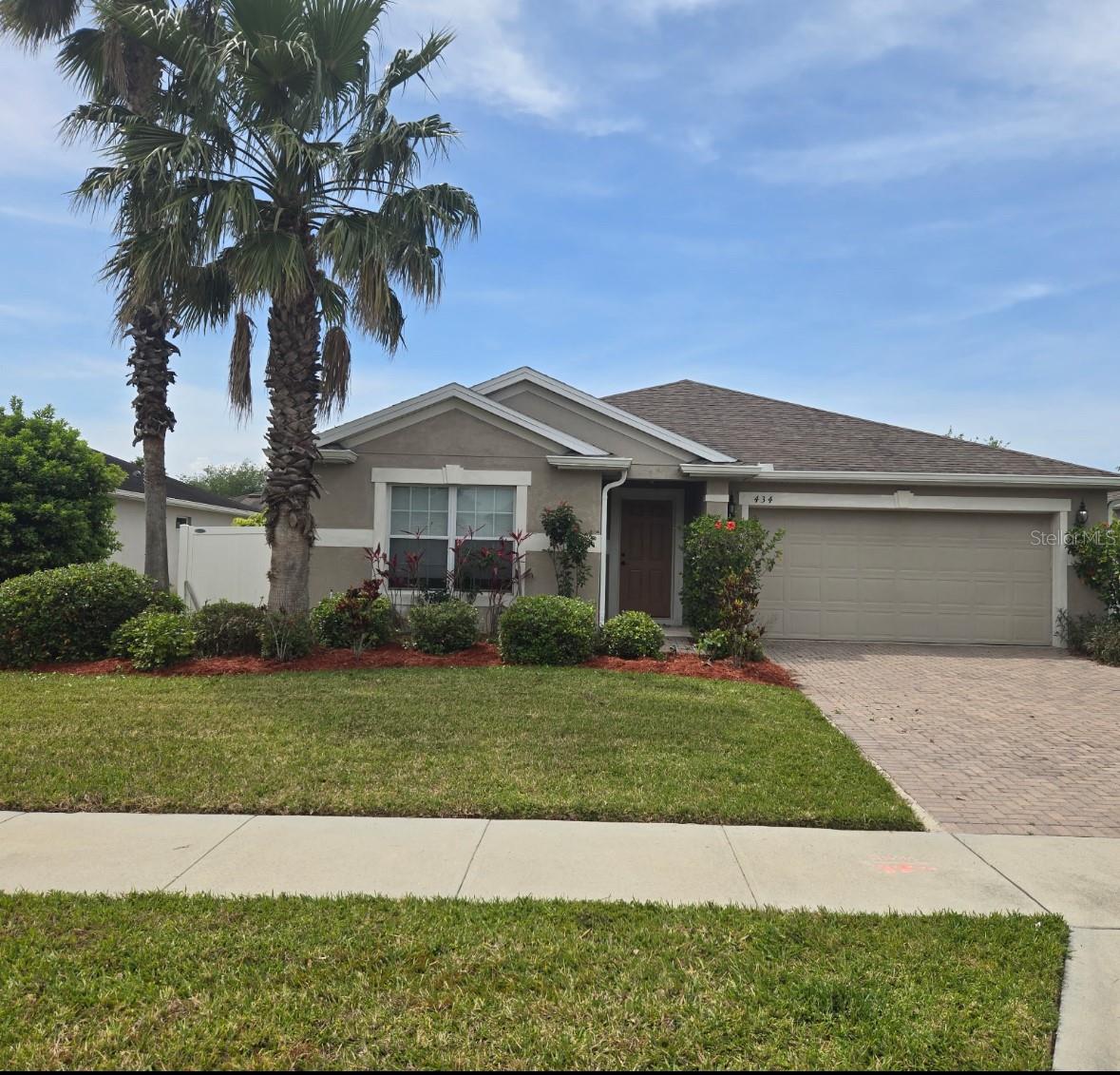 Single Family Residence em WINTER GARDEN, FL - Daniel Dourado