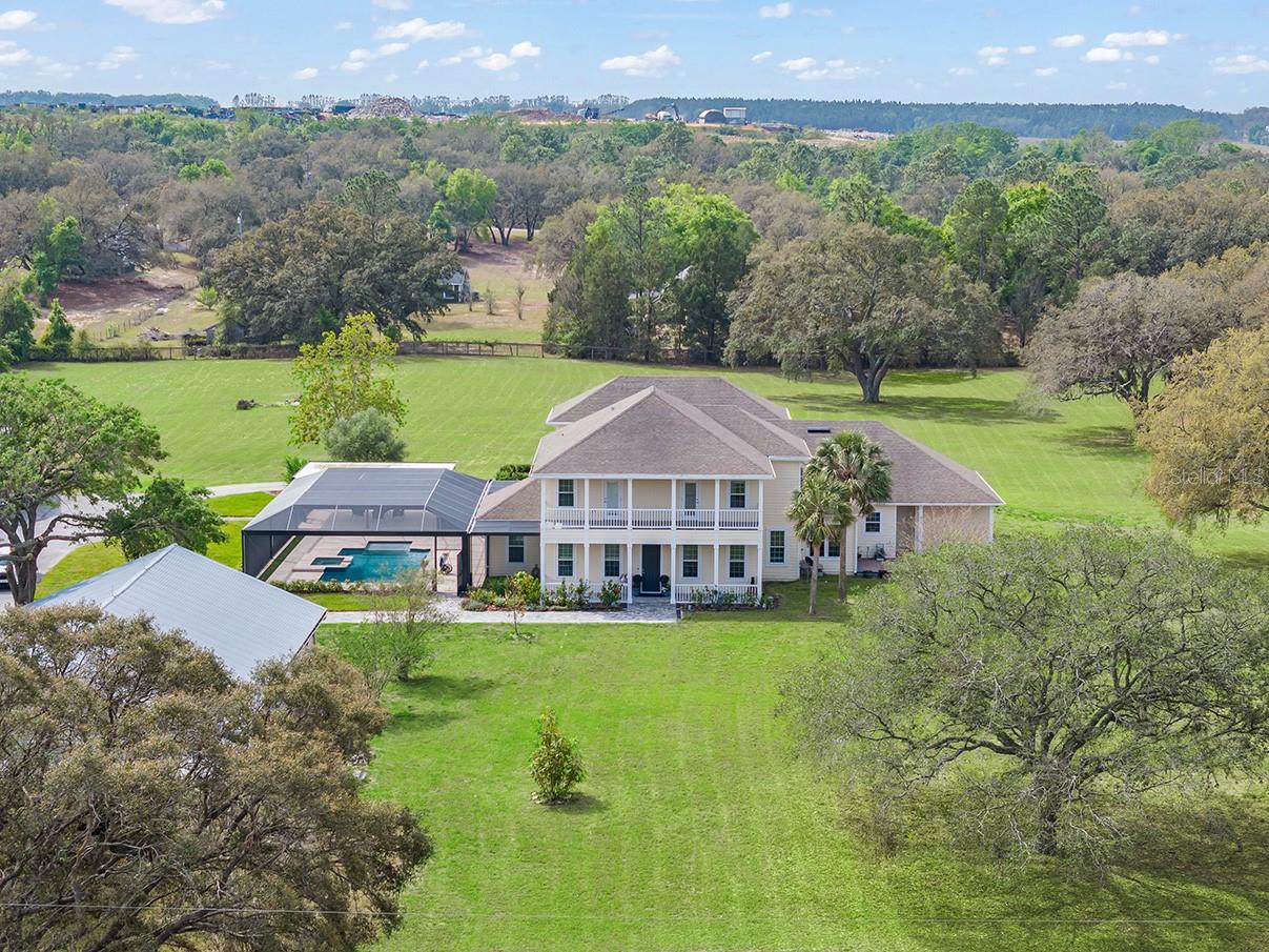 Single Family Residence em WINTER GARDEN, FL - Daniel Dourado