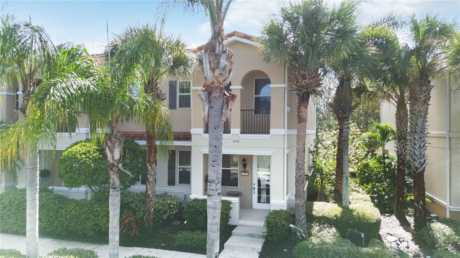 Townhouse in SARASOTA, FL - Daniel Dourado