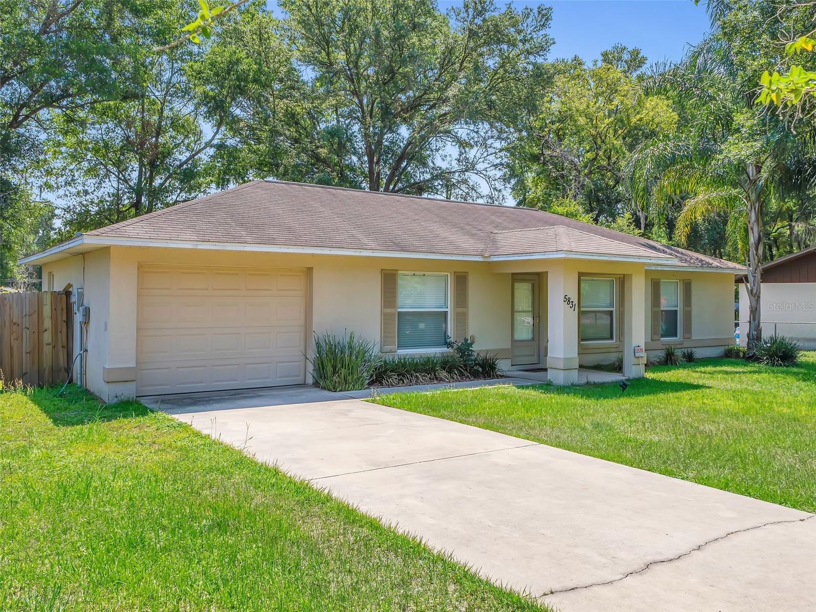 Single Family Residence em OCALA, FL - Daniel Dourado