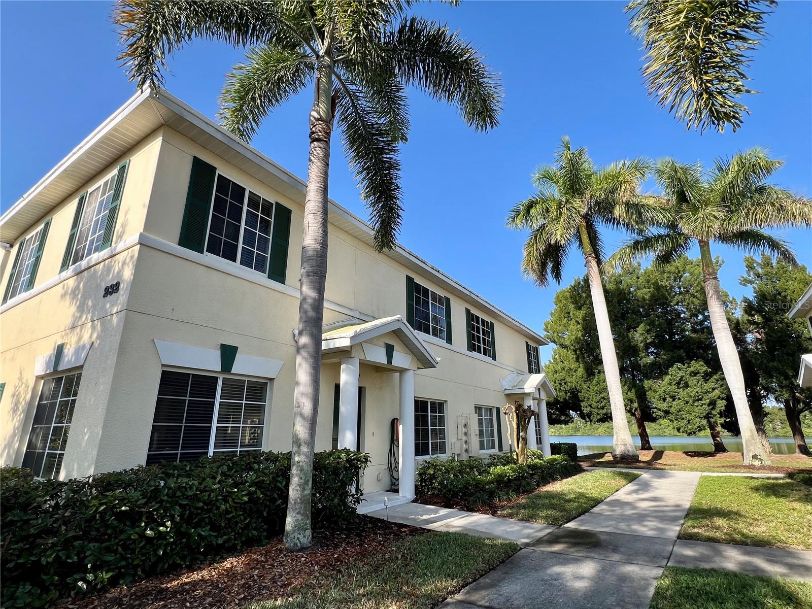 Townhouse in BRADENTON, FL - Daniel Dourado