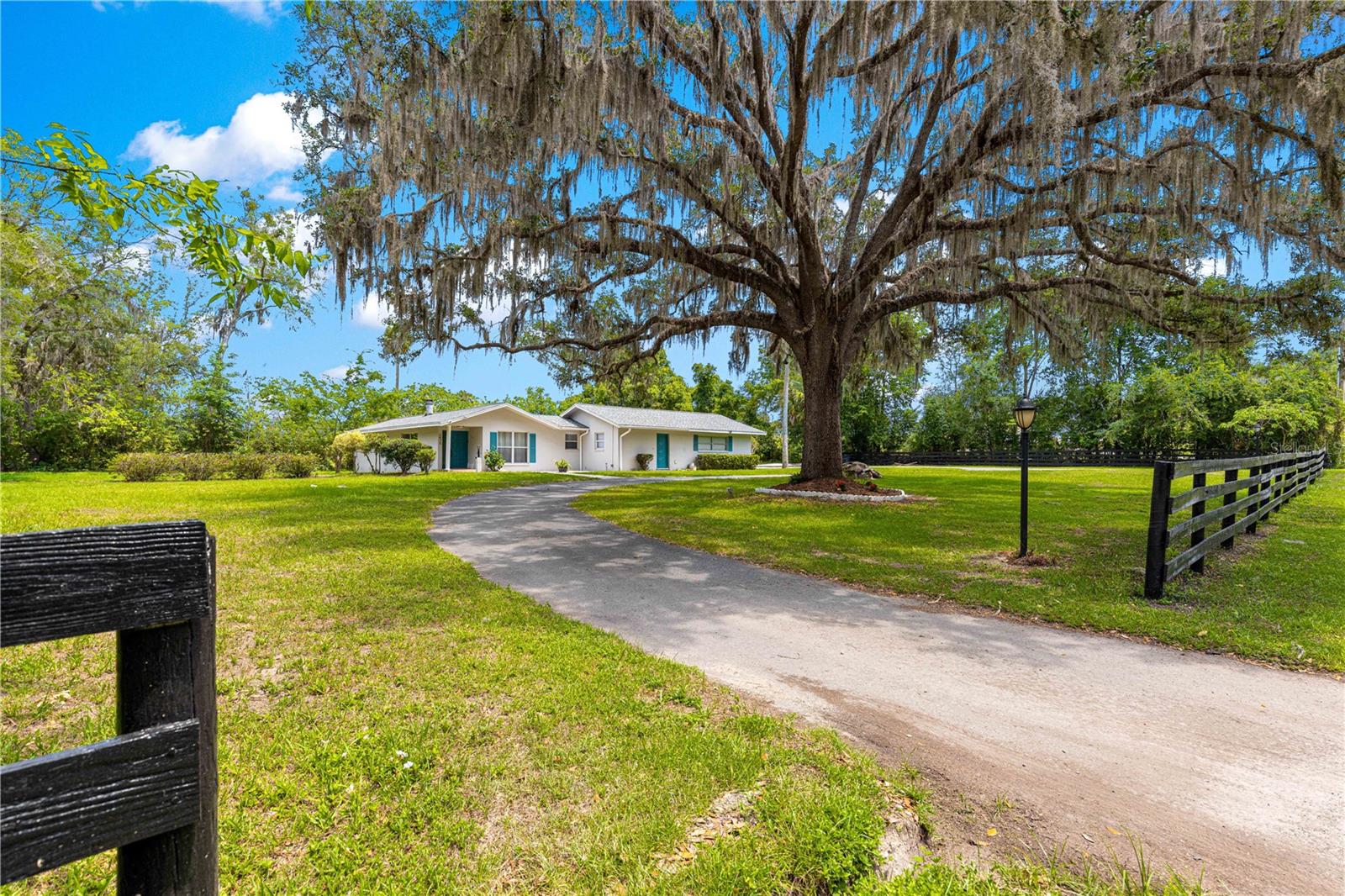 Single Family Residence em OCALA, FL - Daniel Dourado