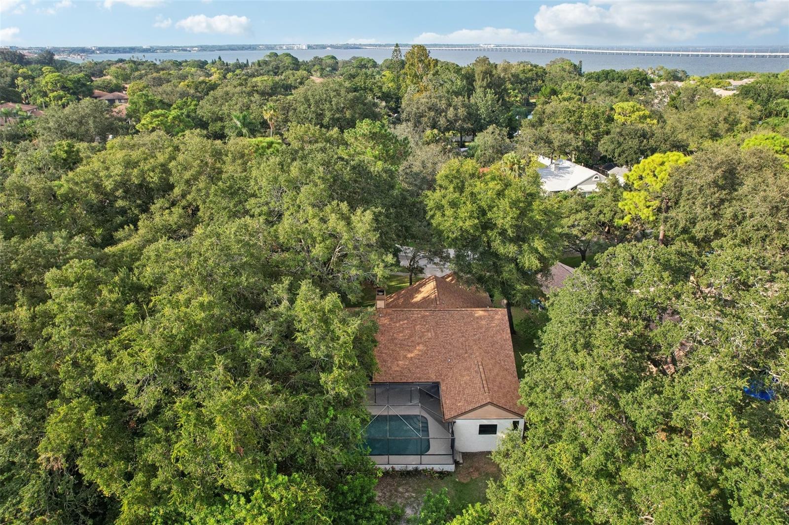 Single Family Residence em CLEARWATER, FL - Daniel Dourado