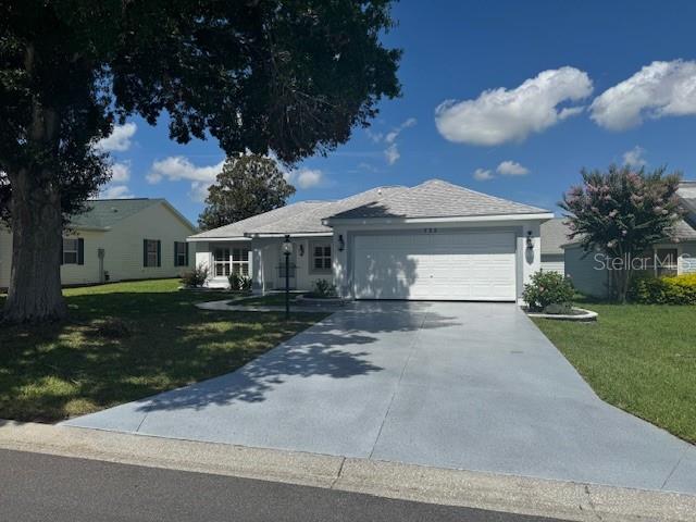 Single Family Residence em THE VILLAGES, FL - Daniel Dourado