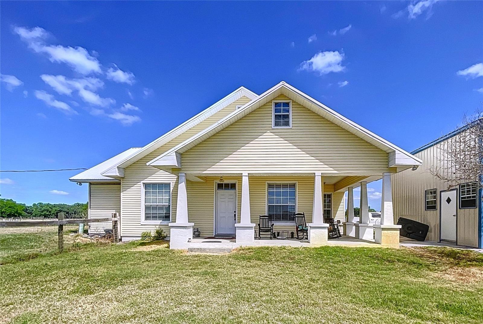 Single Family Residence in LAKELAND, FL - Daniel Dourado