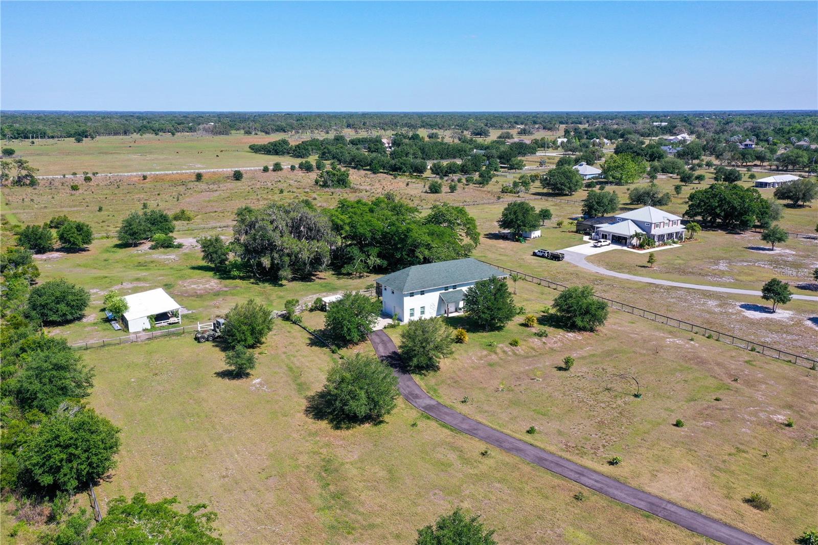 Single Family Residence in SARASOTA, FL - Daniel Dourado