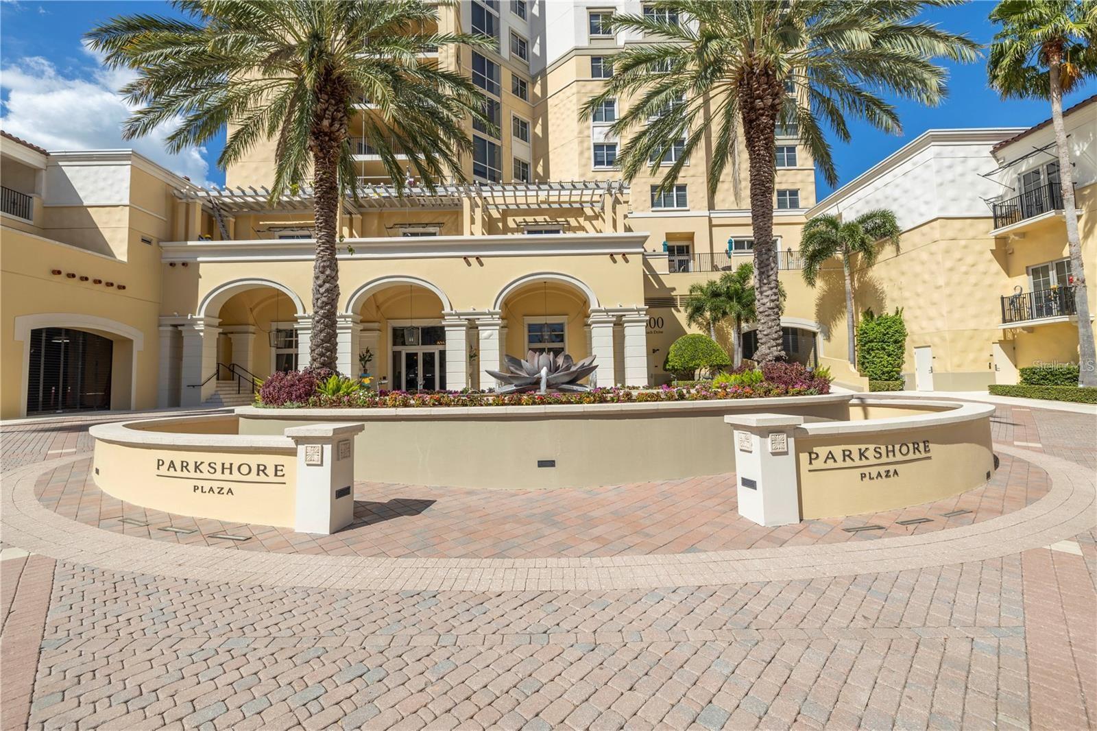 Condominium em ST PETERSBURG, FL - Daniel Dourado