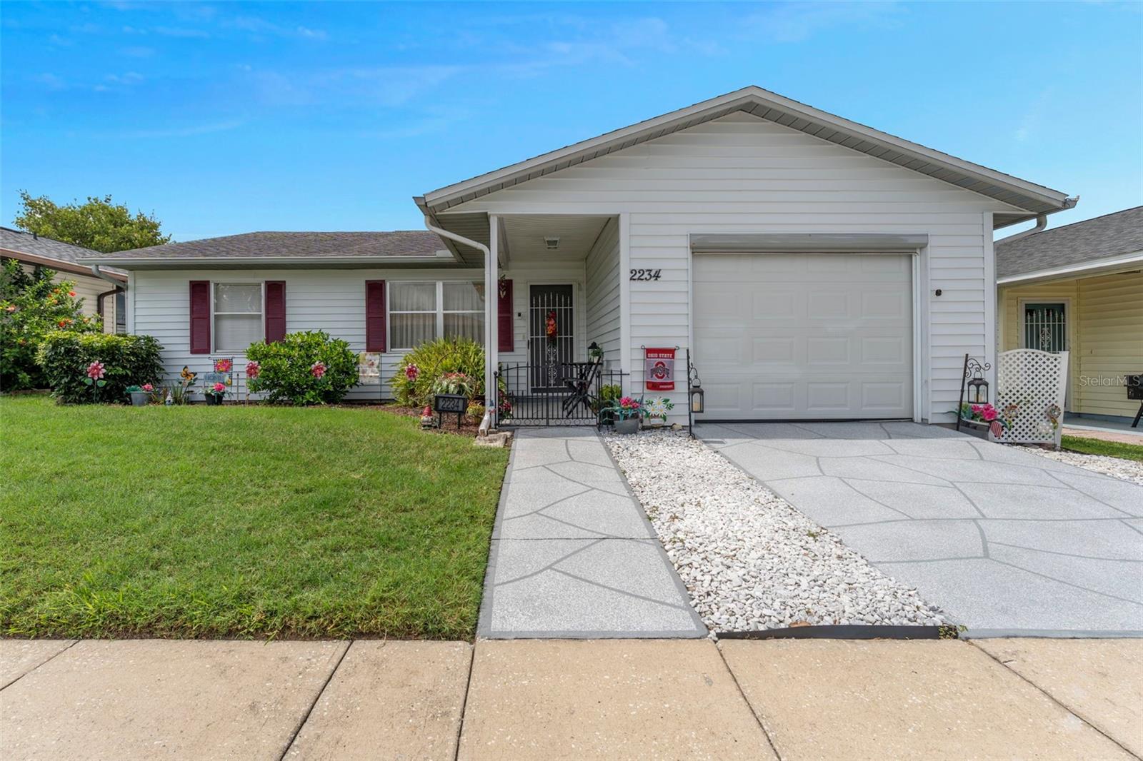 Single Family Residence in LAKELAND, FL - Daniel Dourado