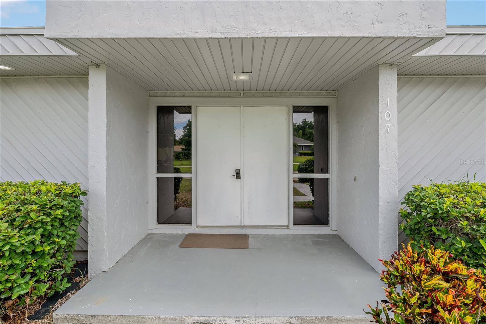 Single Family Residence in LAKELAND, FL - Daniel Dourado