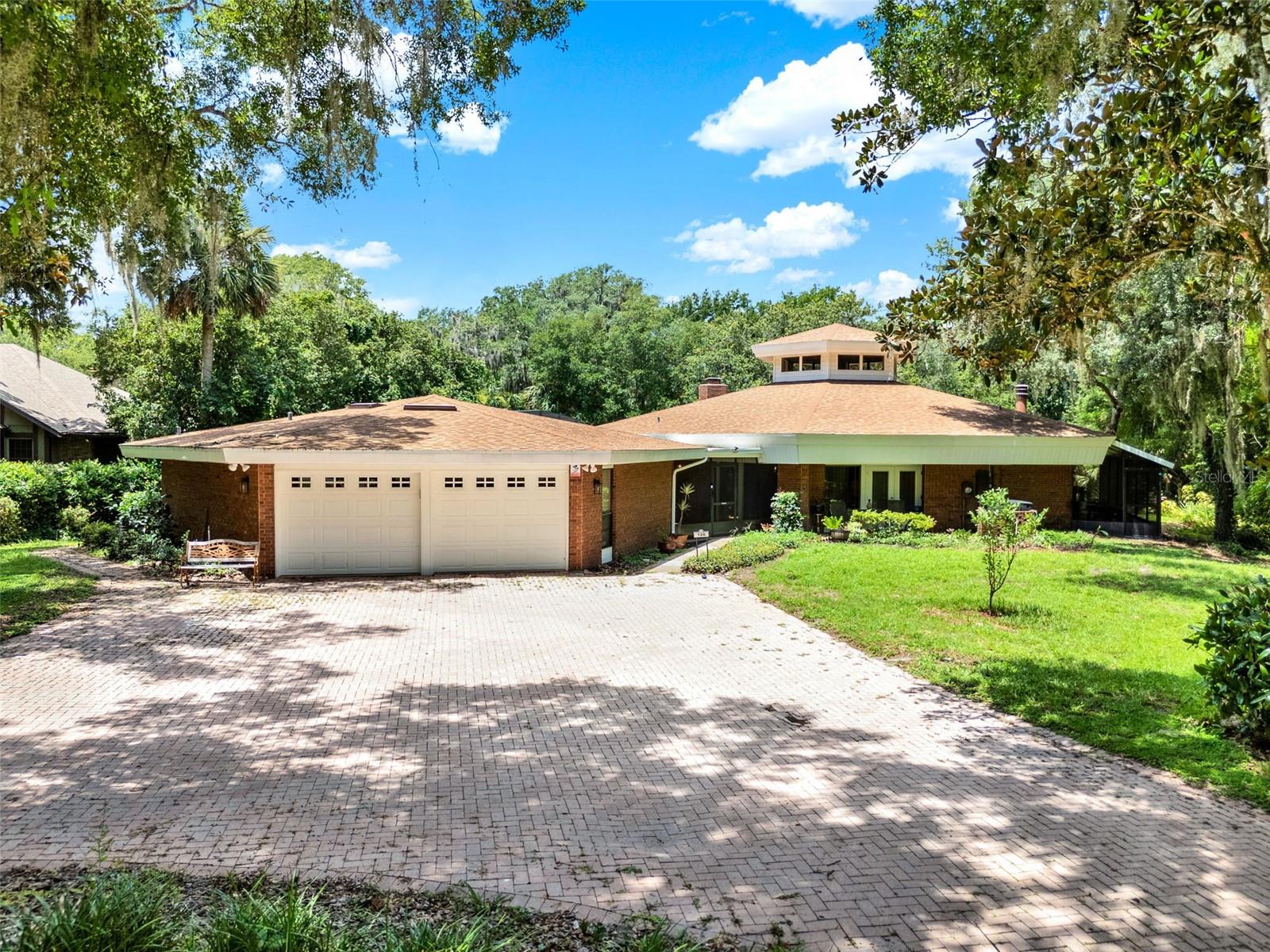 Single Family Residence in SANFORD, FL - Daniel Dourado