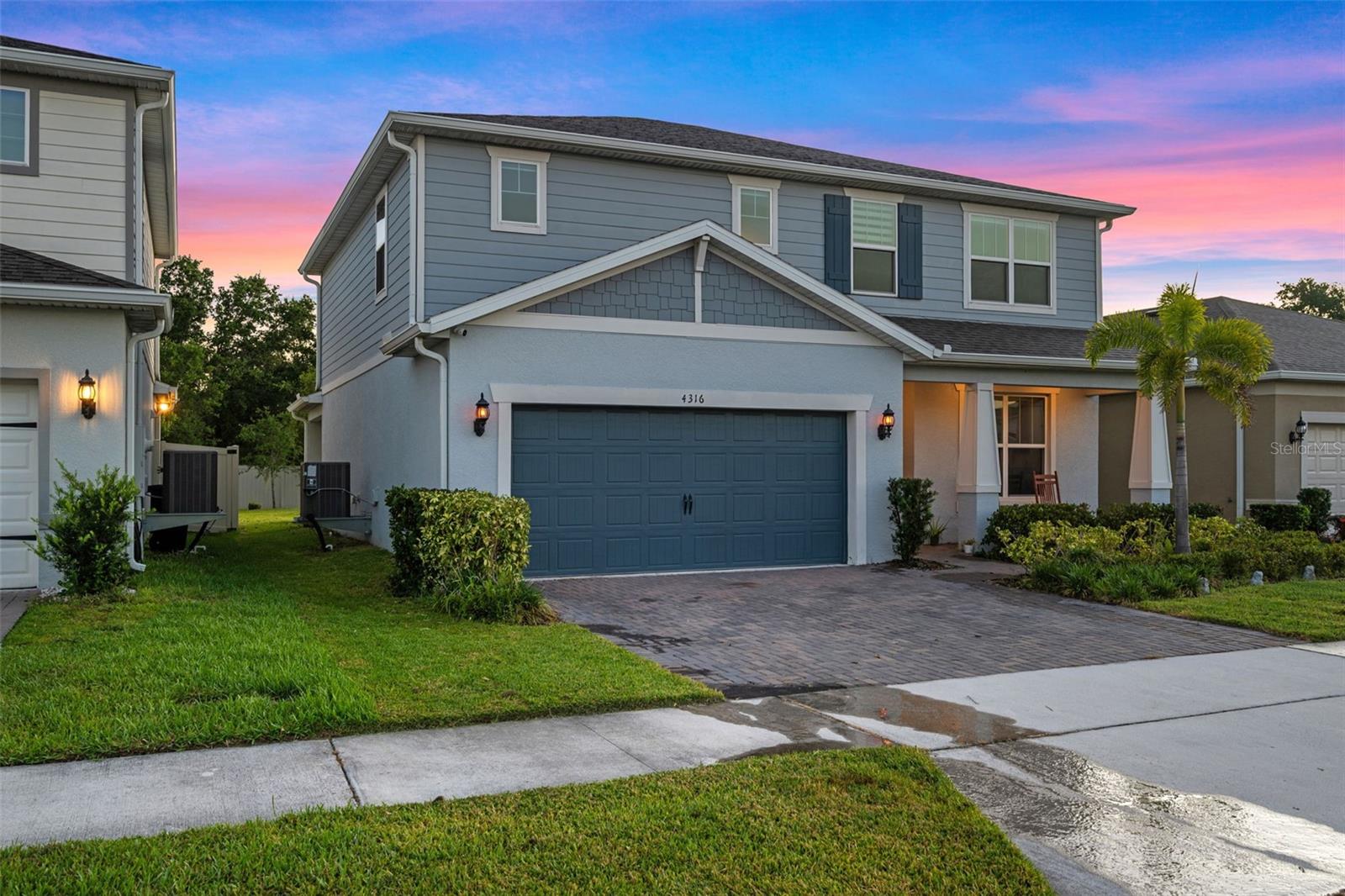 Single Family Residence in SANFORD, FL - Daniel Dourado