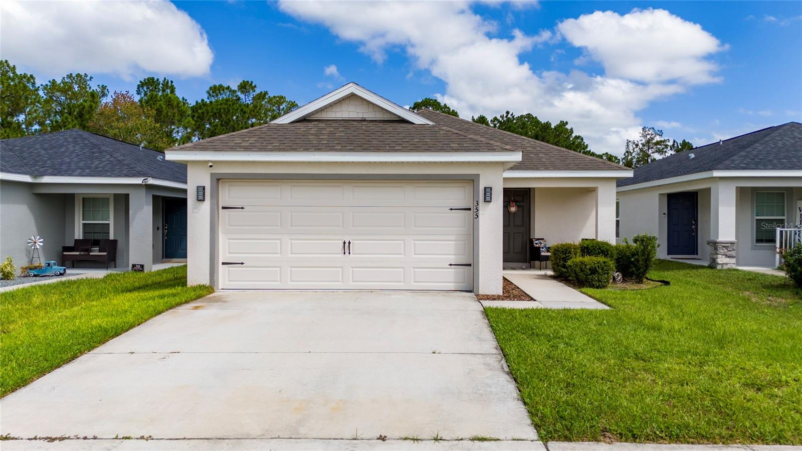 Single Family Residence in DAVENPORT, FL - Daniel Dourado