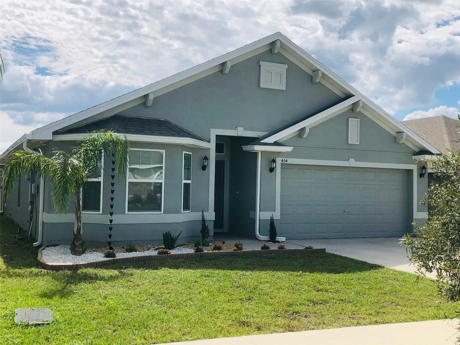 Single Family Residence in HAINES CITY, FL - Daniel Dourado