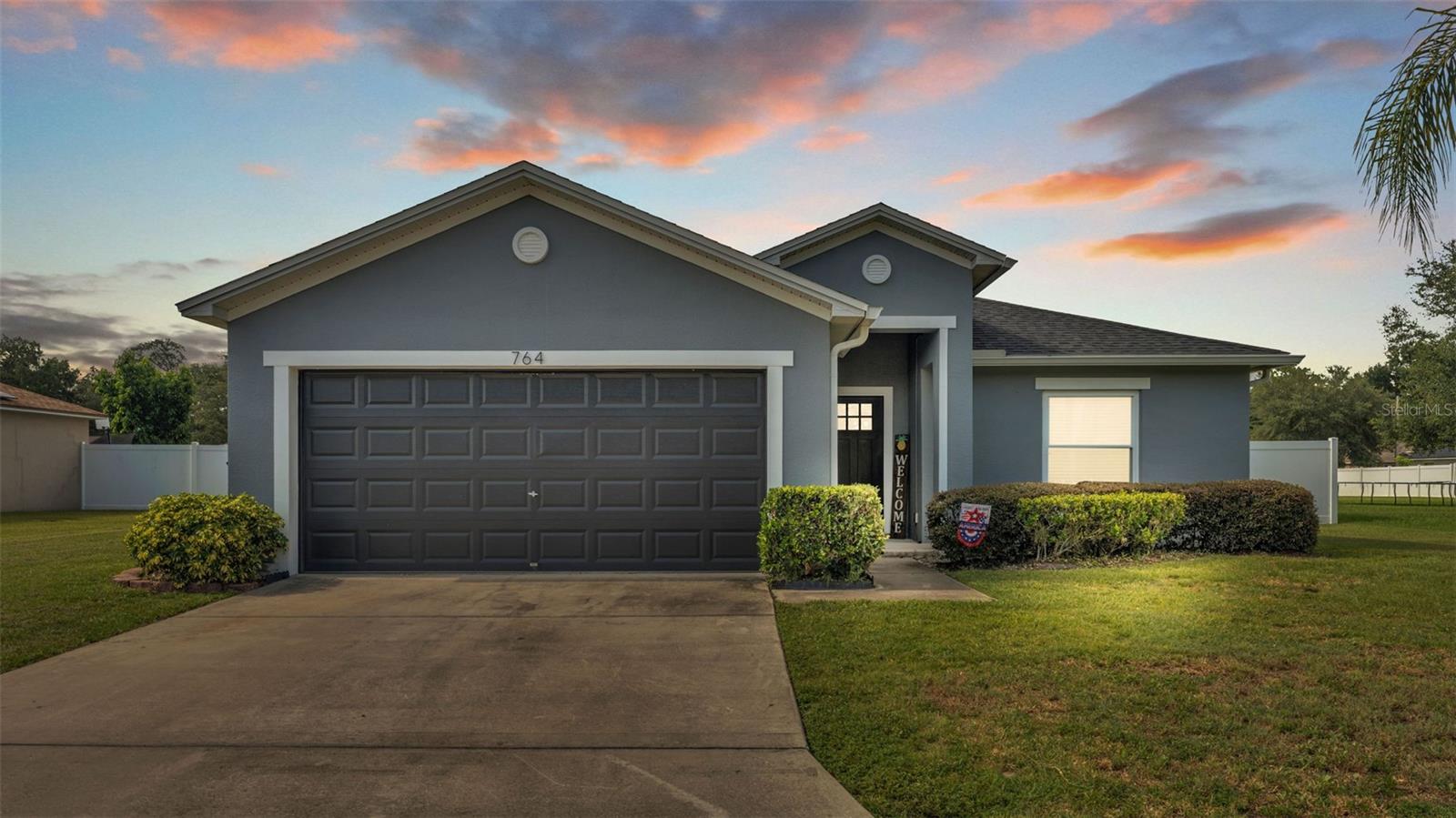 Single Family Residence in AUBURNDALE, FL - Daniel Dourado