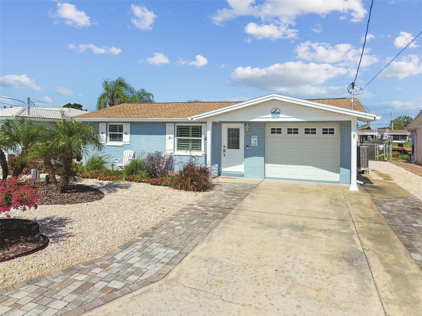 Single Family Residence em HUDSON, FL - Daniel Dourado