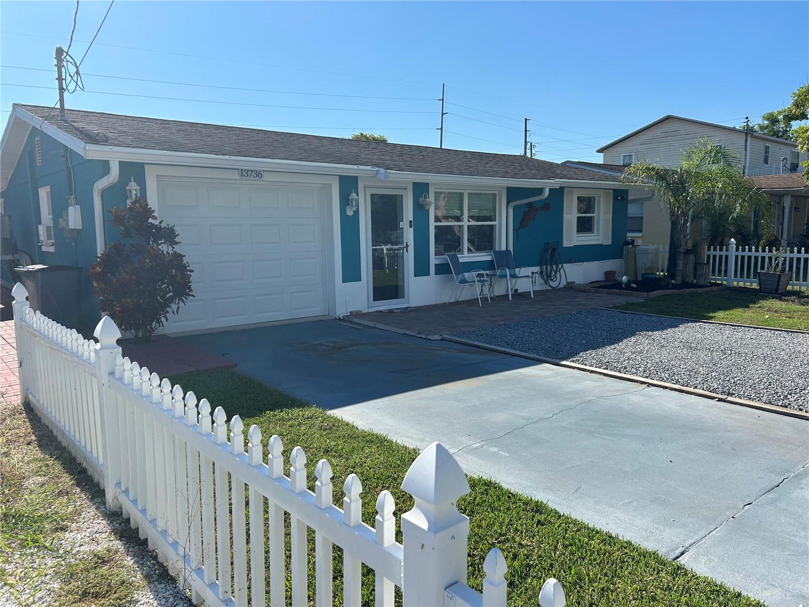 Single Family Residence em HUDSON, FL - Daniel Dourado