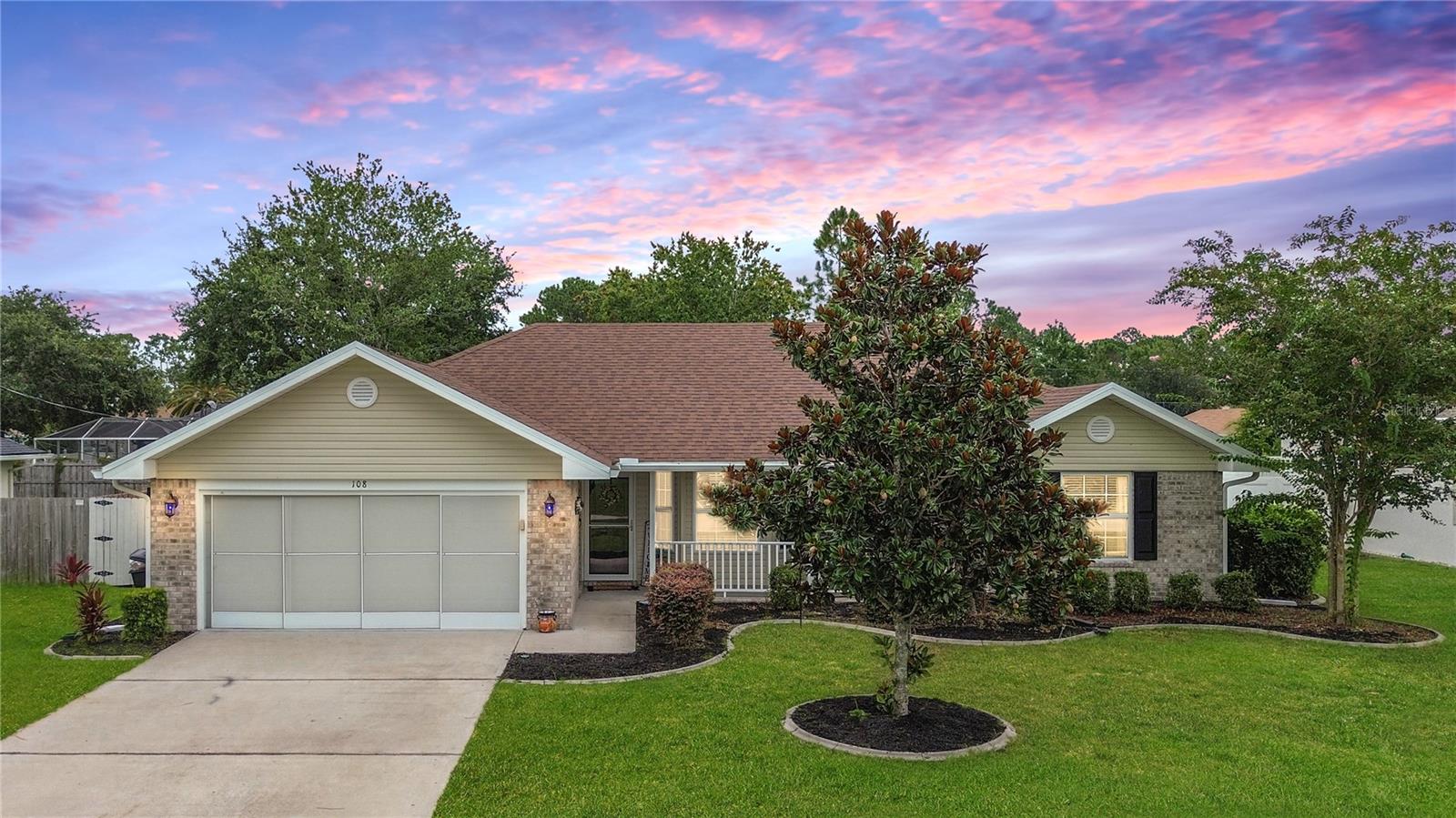 Single Family Residence em PALM COAST, FL - Daniel Dourado