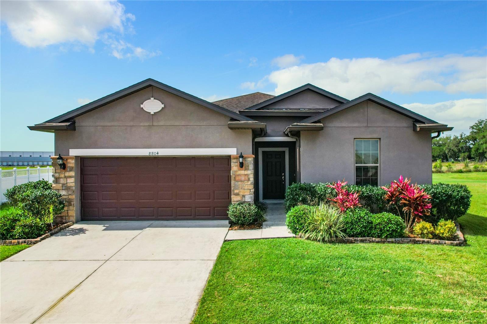 Single Family Residence em POLK CITY, FL - Daniel Dourado