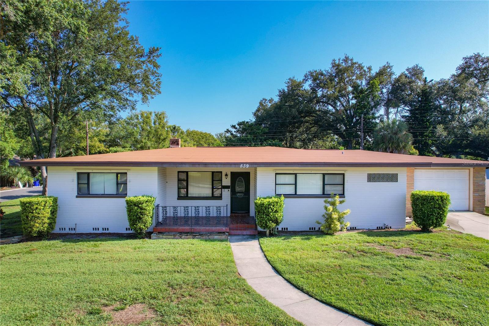 Single Family Residence in LAKELAND, FL - Daniel Dourado