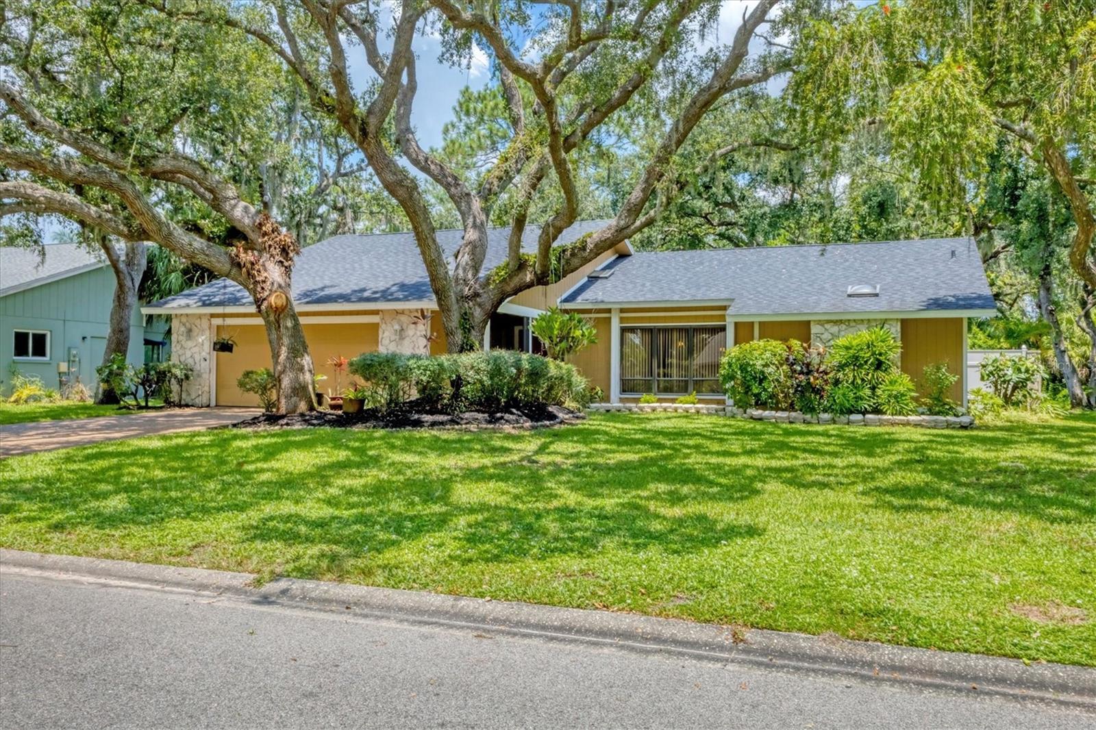 Single Family Residence em SARASOTA, FL - Daniel Dourado