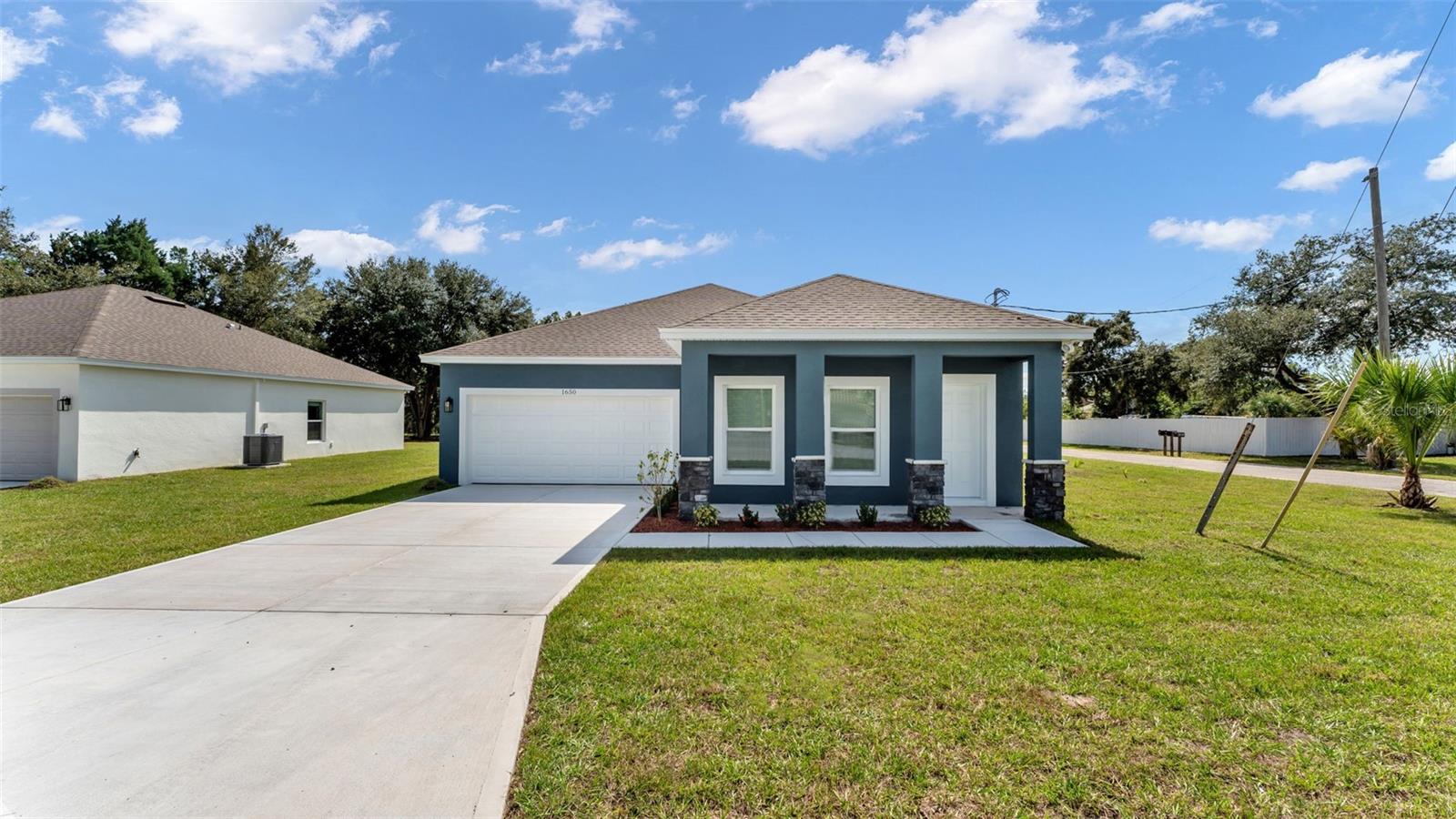 Single Family Residence em WINTER HAVEN, FL - Daniel Dourado