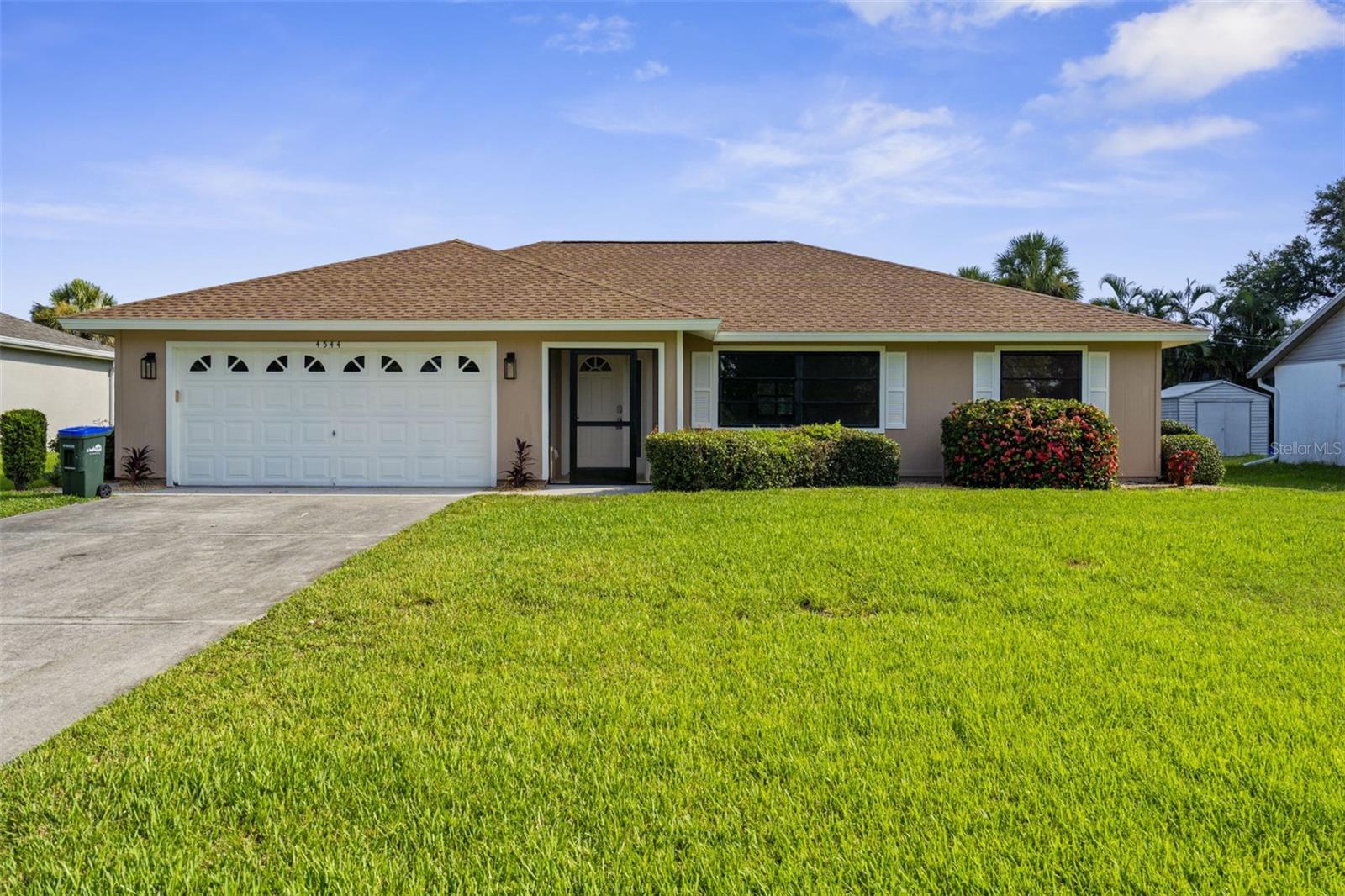Single Family Residence in NORTH PORT, FL - Daniel Dourado