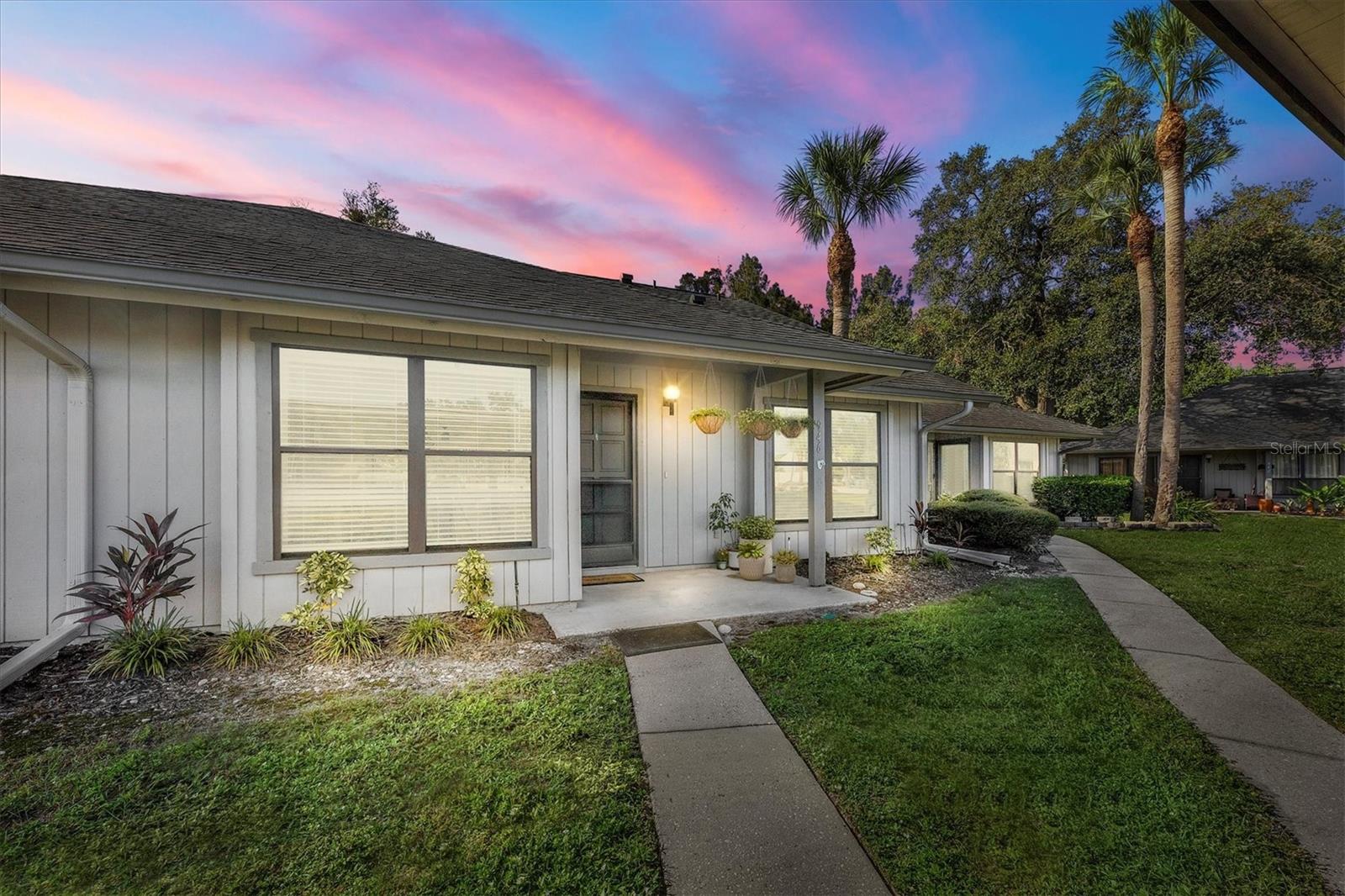 Condominium in SARASOTA, FL - Daniel Dourado