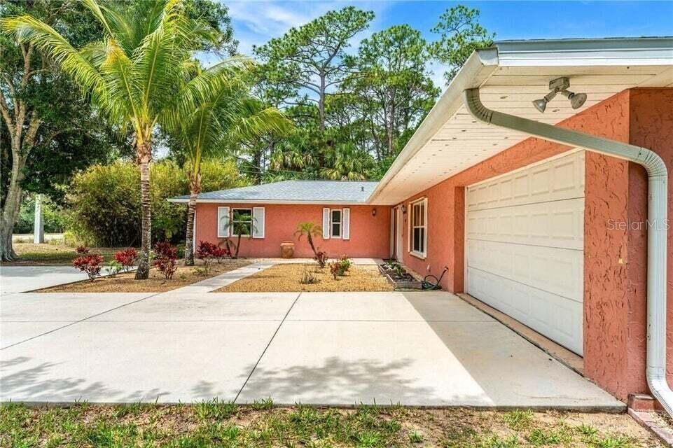 Single Family Residence em VERO BEACH, FL - Daniel Dourado