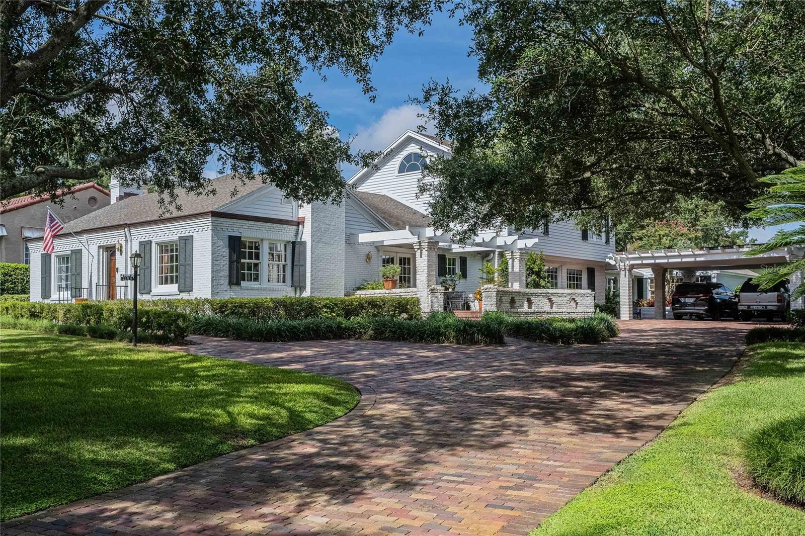 Single Family Residence in LAKELAND, FL - Daniel Dourado
