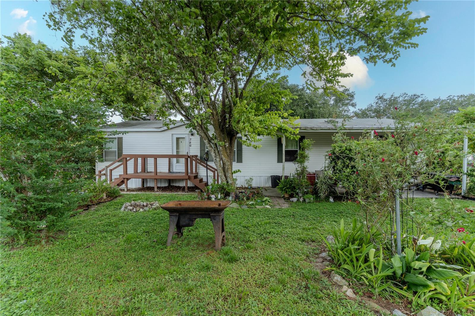 Single Family Residence in HAINES CITY, FL - Daniel Dourado