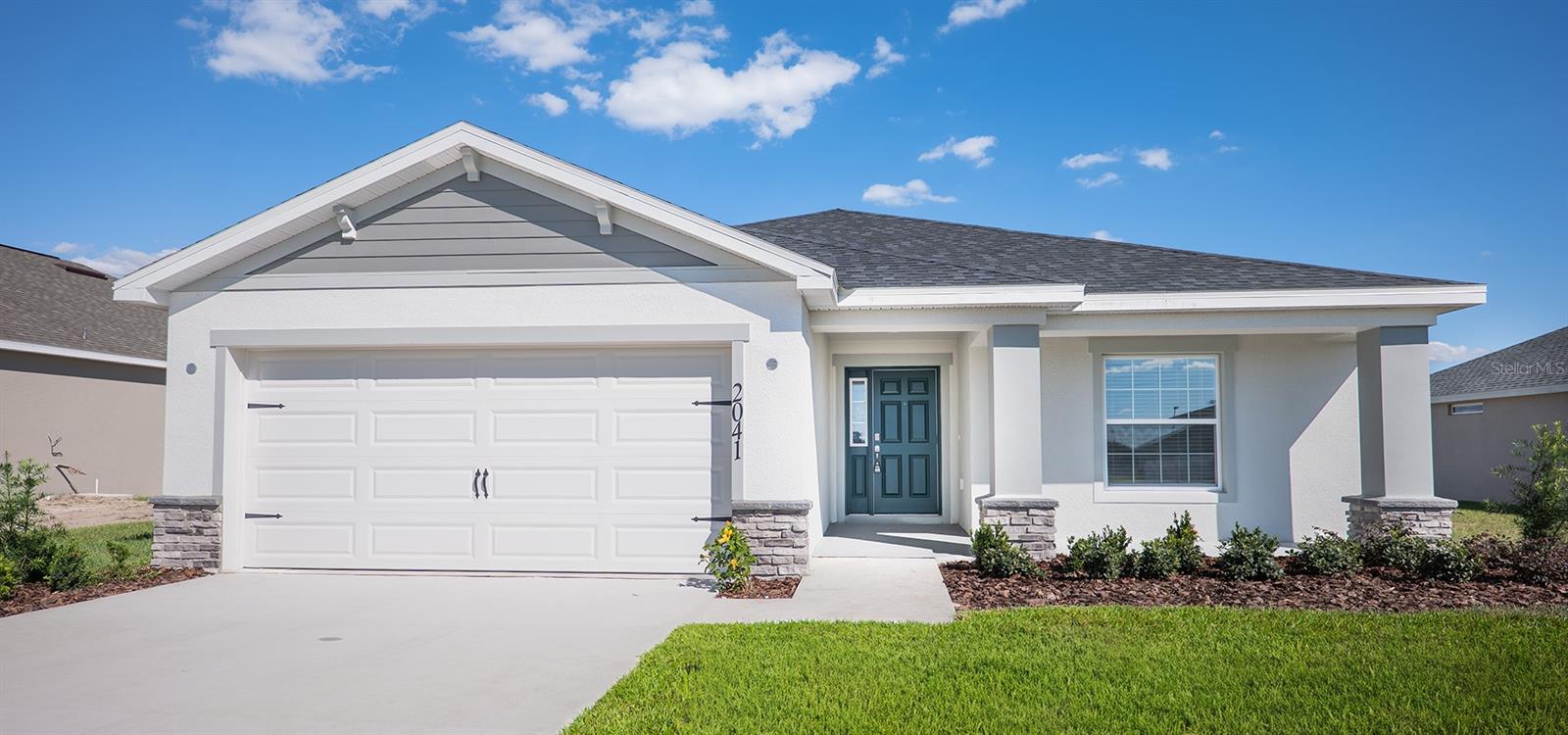 Single Family Residence in AUBURNDALE, FL - Daniel Dourado