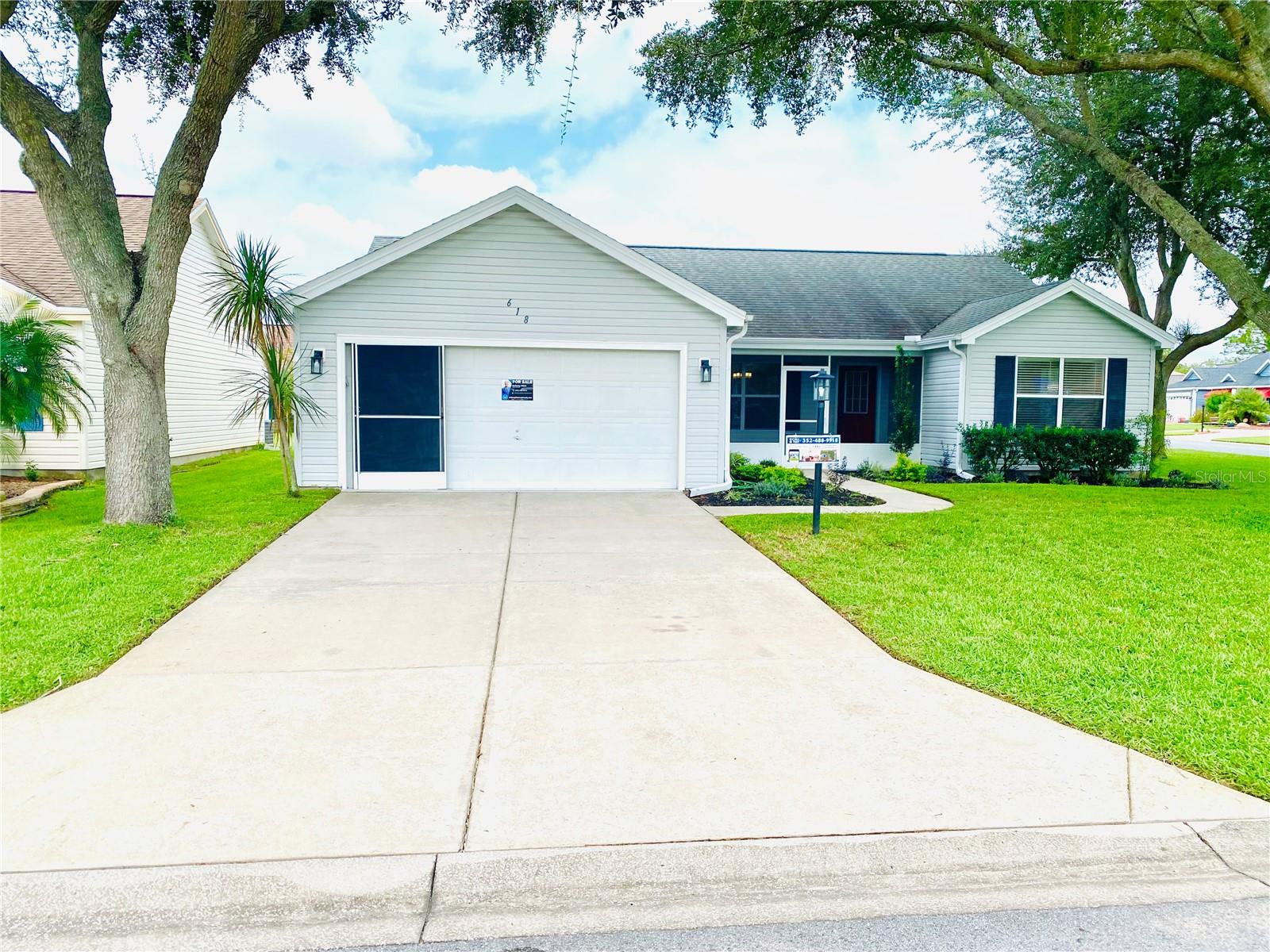 Single Family Residence em THE VILLAGES, FL - Daniel Dourado