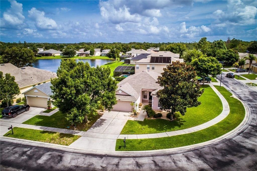 Single Family Residence em OVIEDO, FL - Daniel Dourado