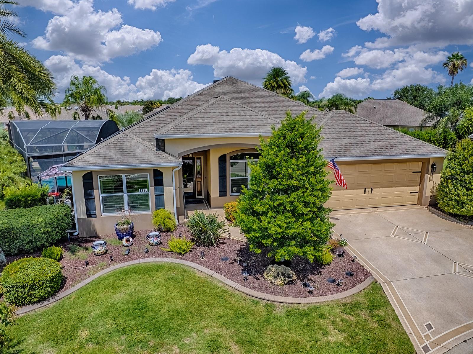 Single Family Residence em THE VILLAGES, FL - Daniel Dourado