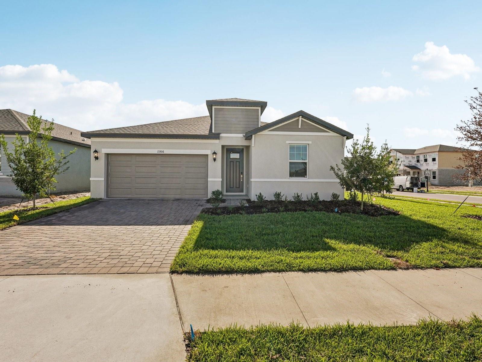 Single Family Residence em PALMETTO, FL - Daniel Dourado