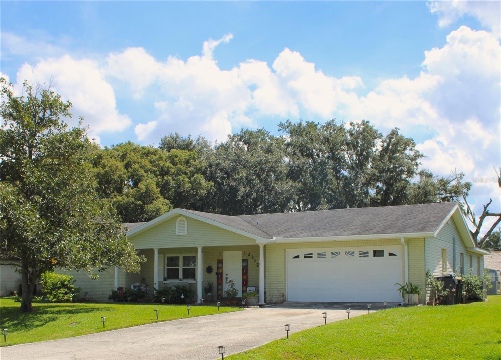 Single Family Residence in LAKELAND, FL - Daniel Dourado