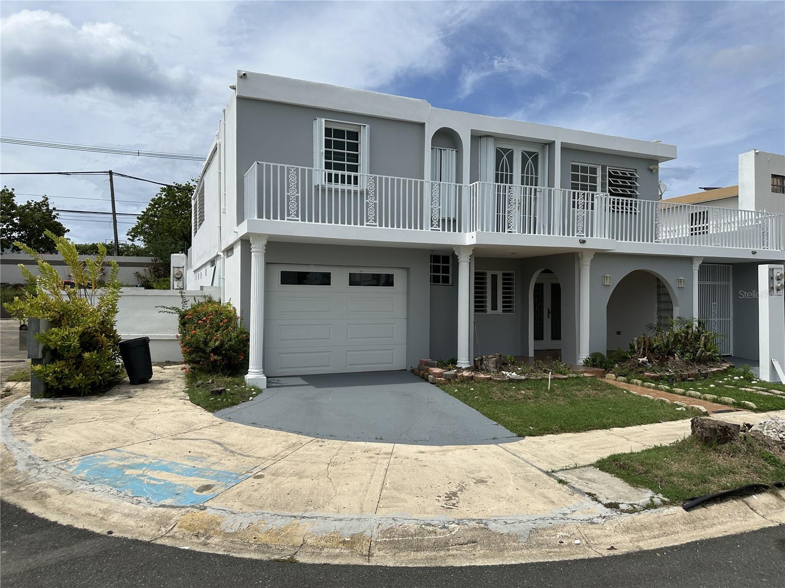 Single Family Residence em DORADO, PR - Daniel Dourado